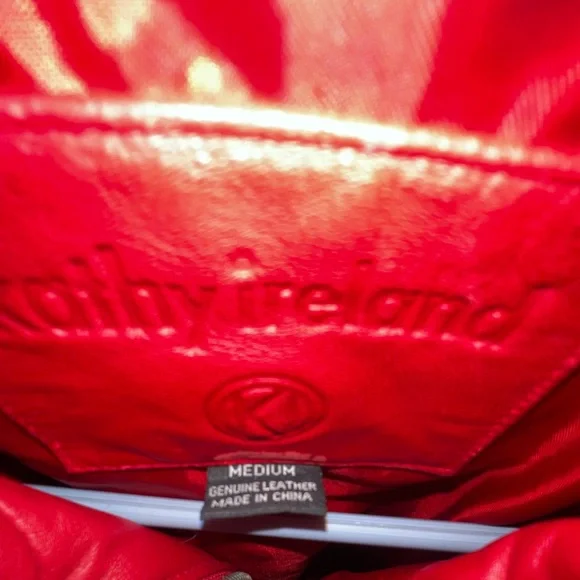 Kathy Ireland Ginuwine, leather and polyester interior size M red super soft - Picture 11 of 15